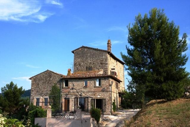 Gli Appartamenti Di Torre Bertona Todi Ngoại thất bức ảnh