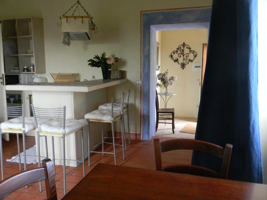 Gli Appartamenti Di Torre Bertona Todi Phòng bức ảnh