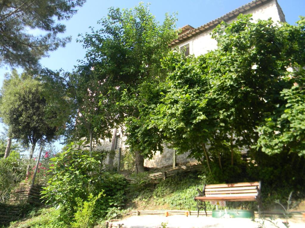 Gli Appartamenti Di Torre Bertona Todi Ngoại thất bức ảnh